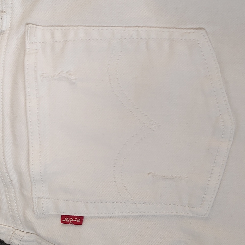 Levi's High-rise Shorts - Picture 4 of 8